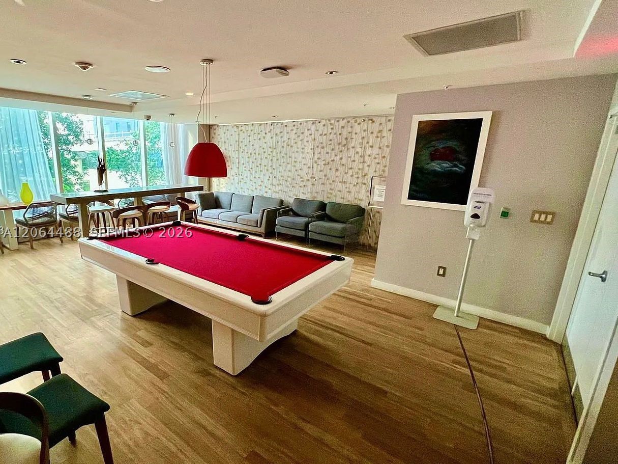 image The Loft 216