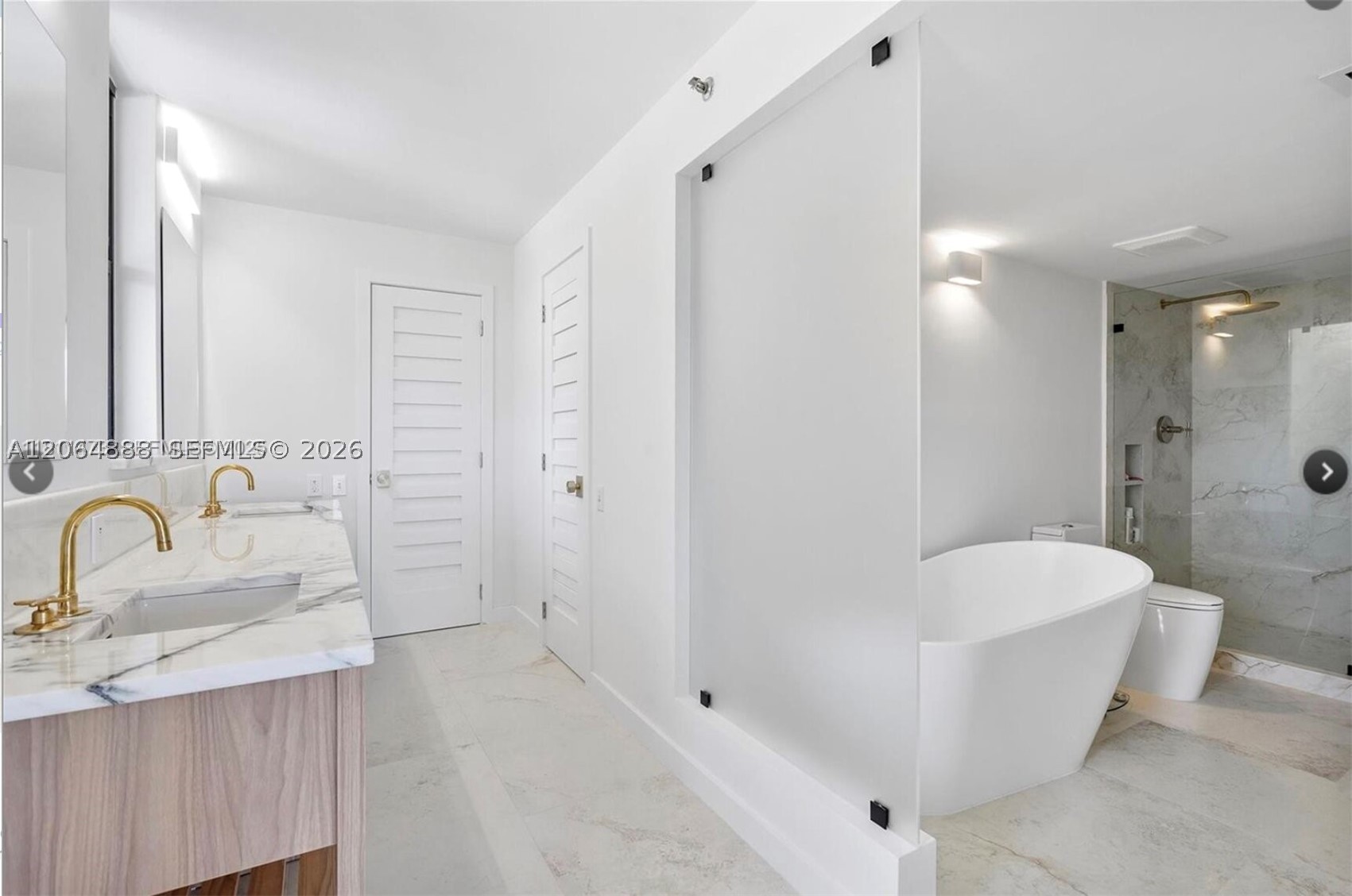 2575 S Bayshore Dr #4A Miami, FL 33133