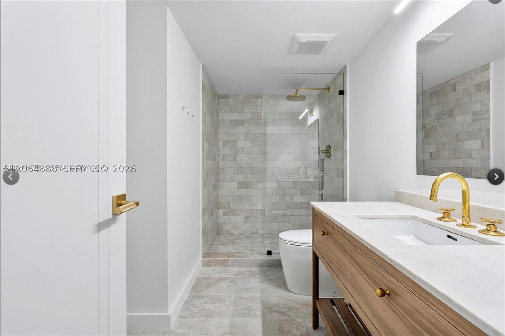 2575 S Bayshore Dr #4A Miami, FL 33133