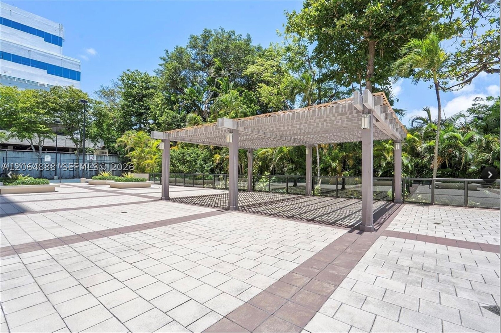 2575 S Bayshore Dr #4A Miami, FL 33133