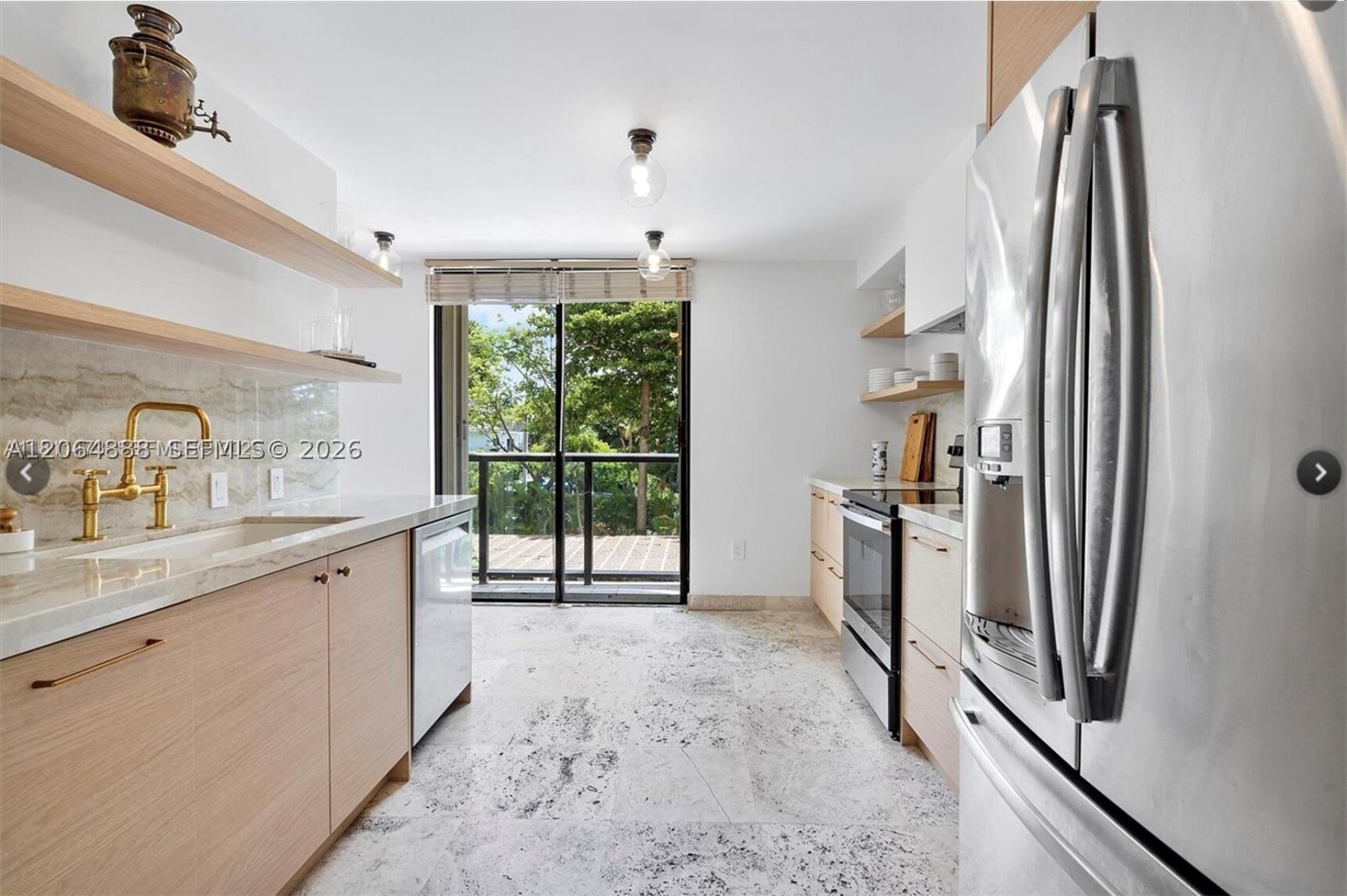 2575 S Bayshore Dr #4A Miami, FL 33133