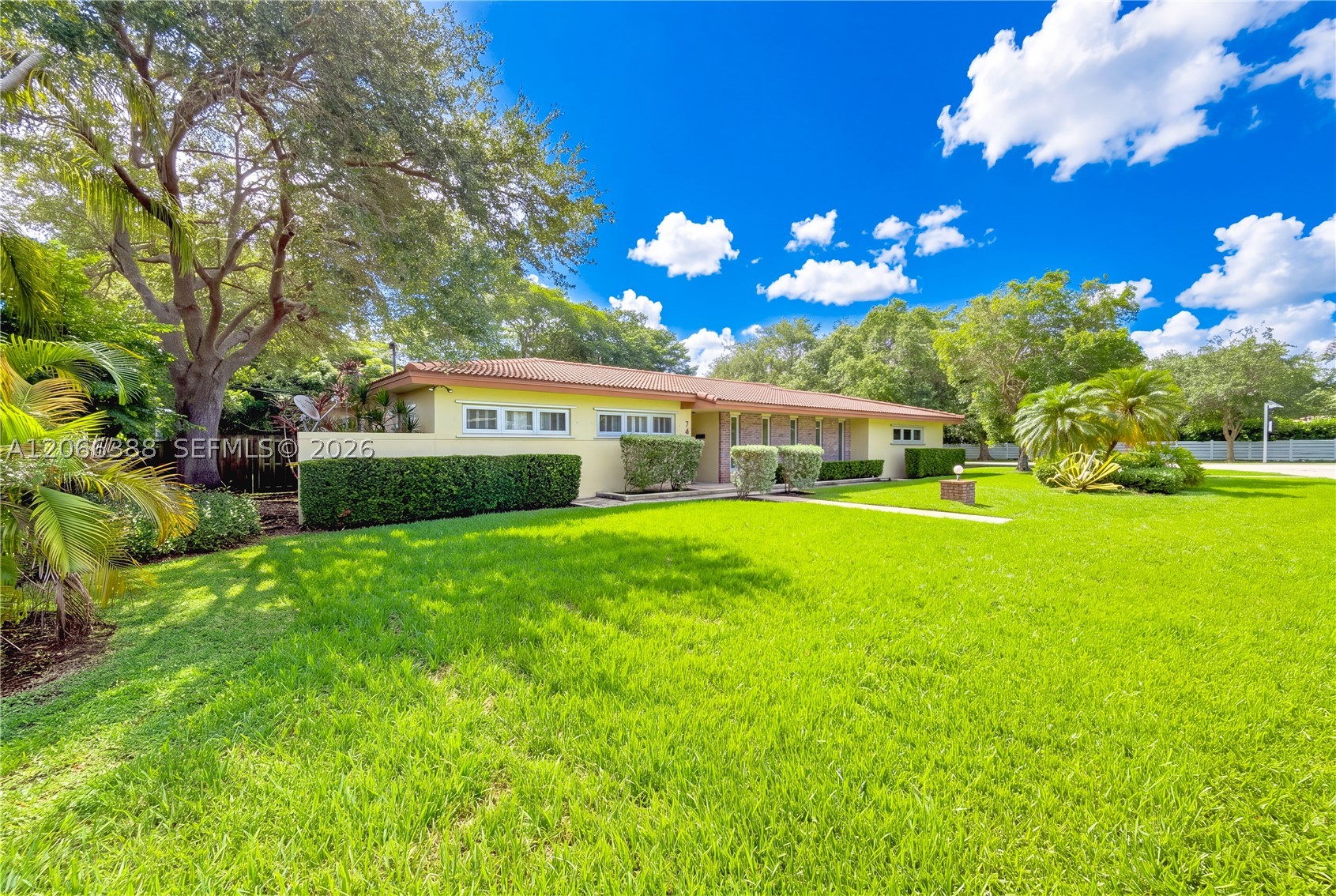 14311 SW 74th Ct Palmetto Bay, FL 33158