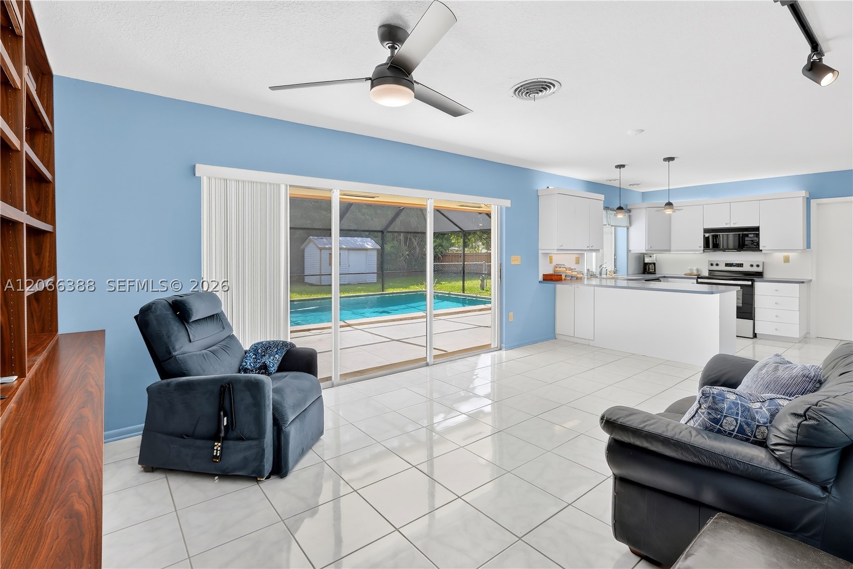 14311 SW 74th Ct Palmetto Bay, FL 33158