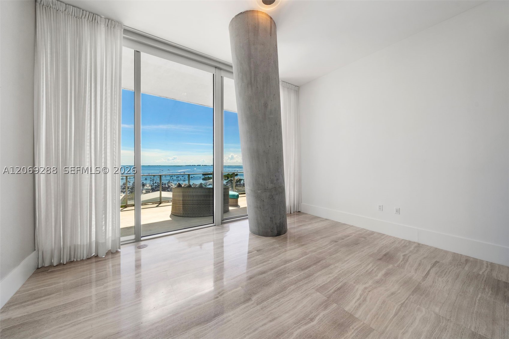 image Grove at Grand Bay28
