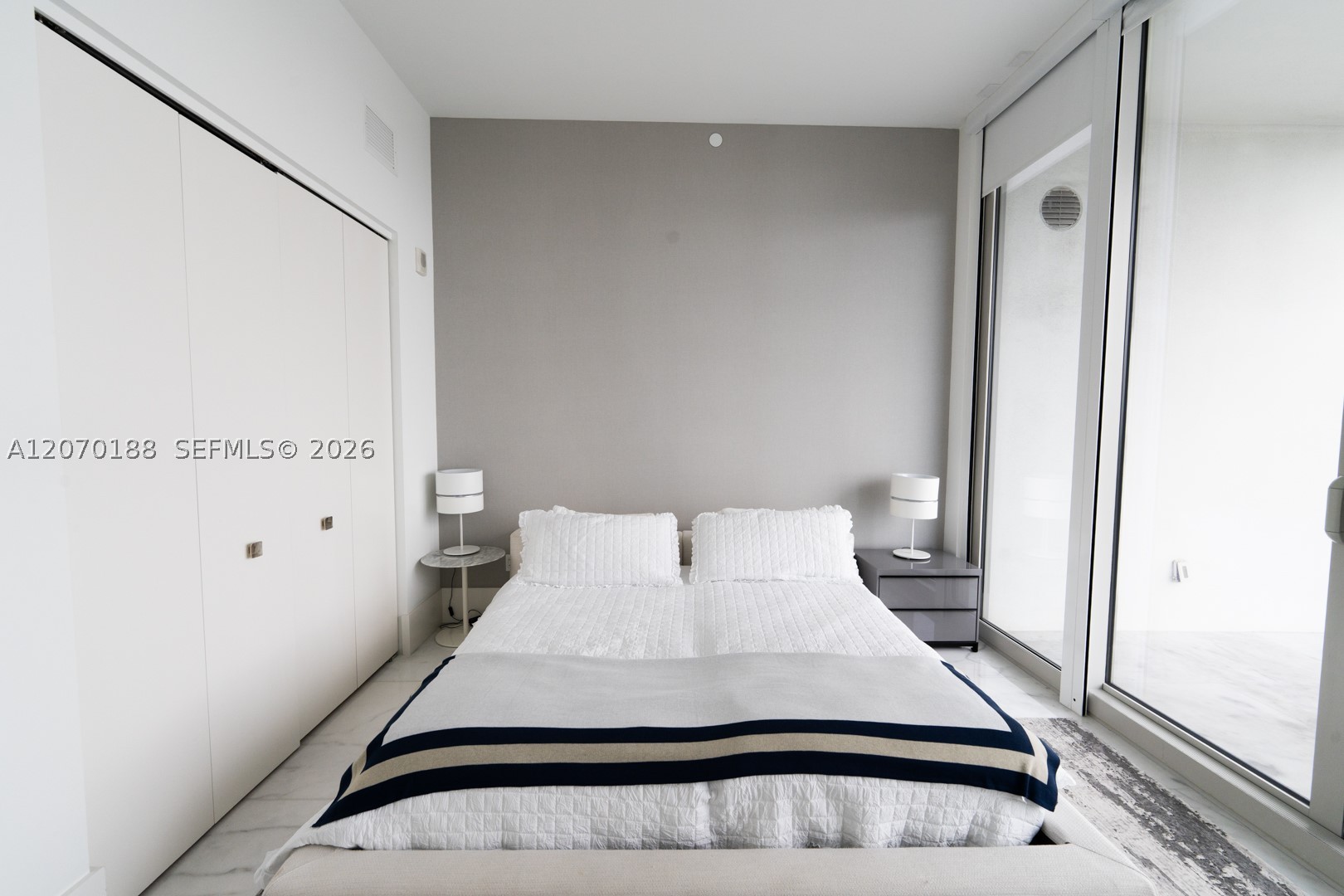 16901 Collins Ave #4201 Sunny Isles Beach, FL 33160