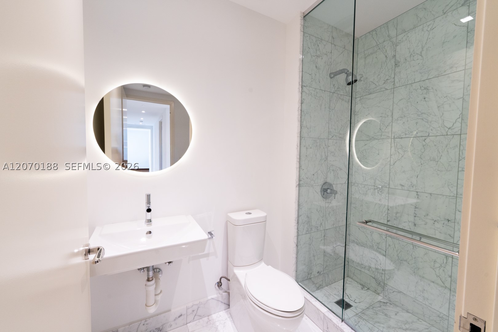 16901 Collins Ave #4201 Sunny Isles Beach, FL 33160