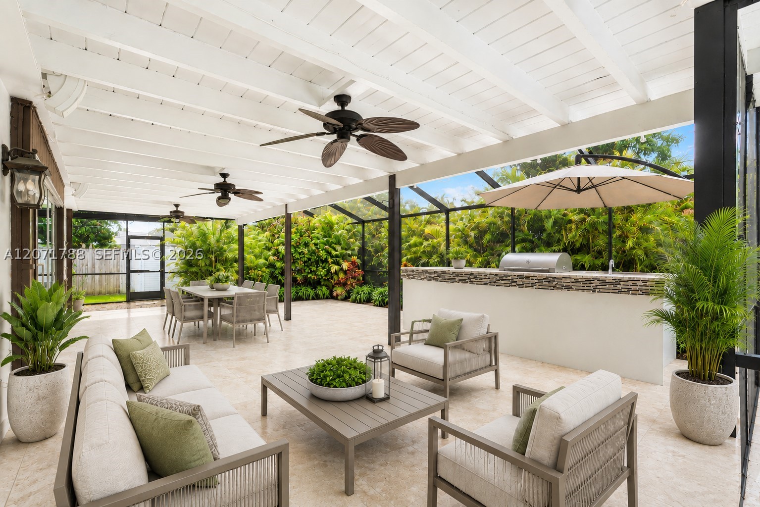 8520 SW 151st St Palmetto Bay, FL 33158