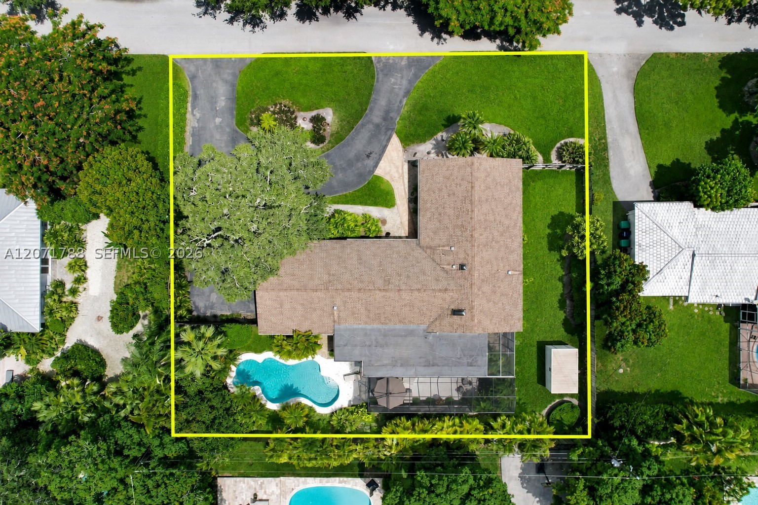8520 SW 151st St Palmetto Bay, FL 33158
