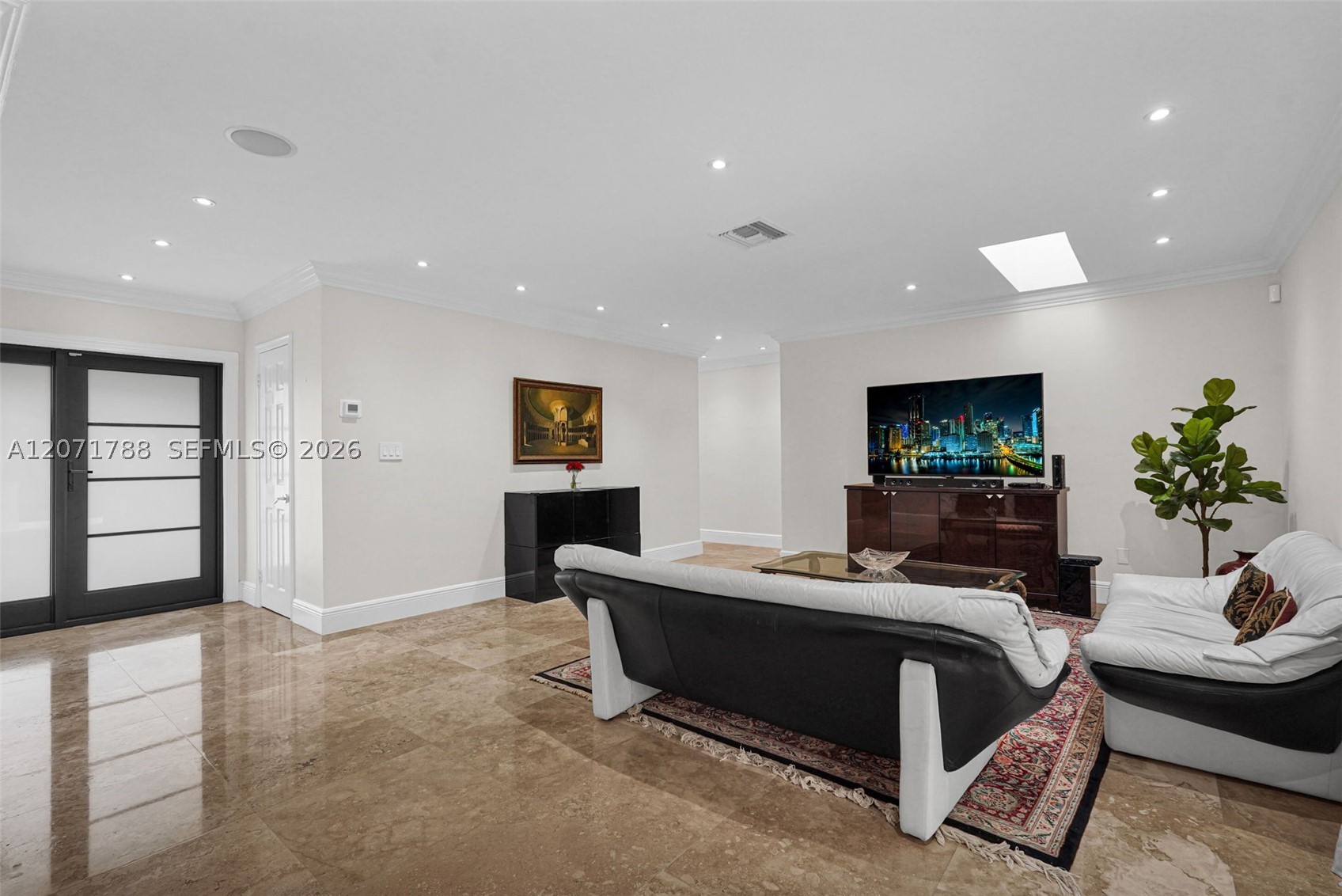 8520 SW 151st St Palmetto Bay, FL 33158