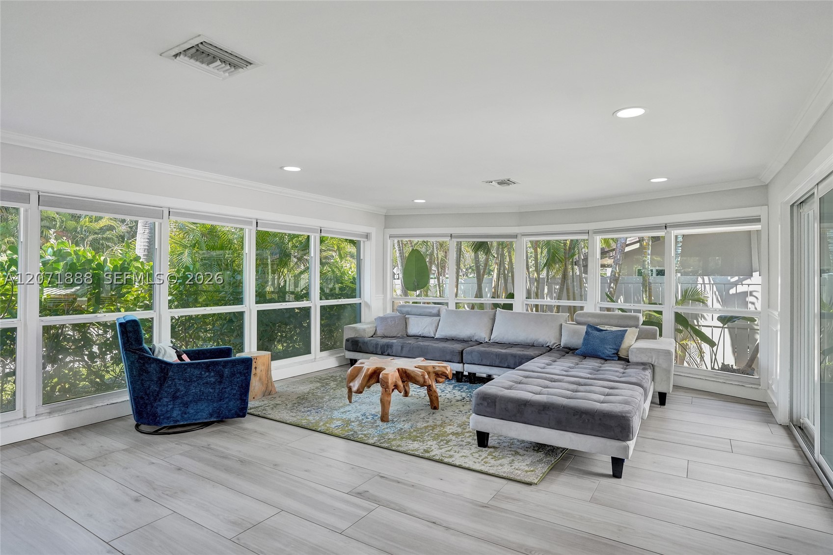 2615 NE 26th St Fort Lauderdale, FL 33305