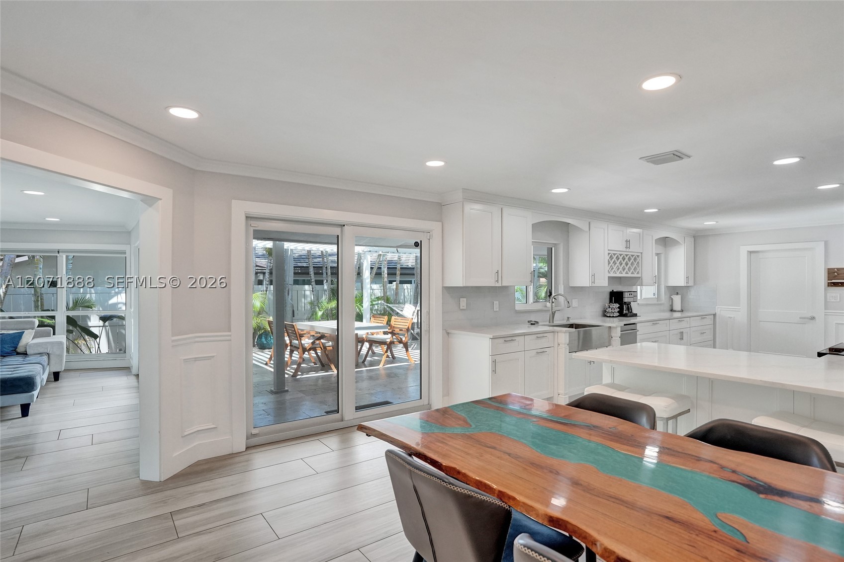 2615 NE 26th St Fort Lauderdale, FL 33305