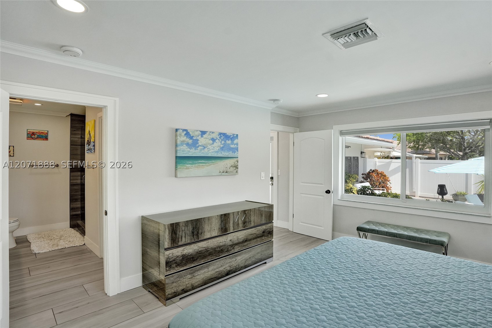 2615 NE 26th St Fort Lauderdale, FL 33305