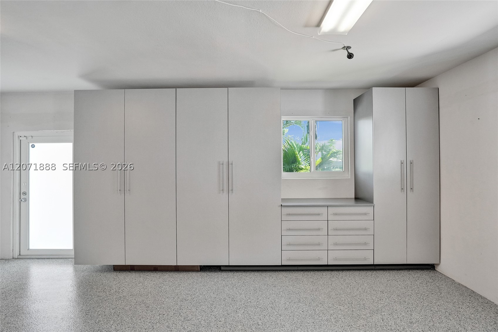 2615 NE 26th St Fort Lauderdale, FL 33305