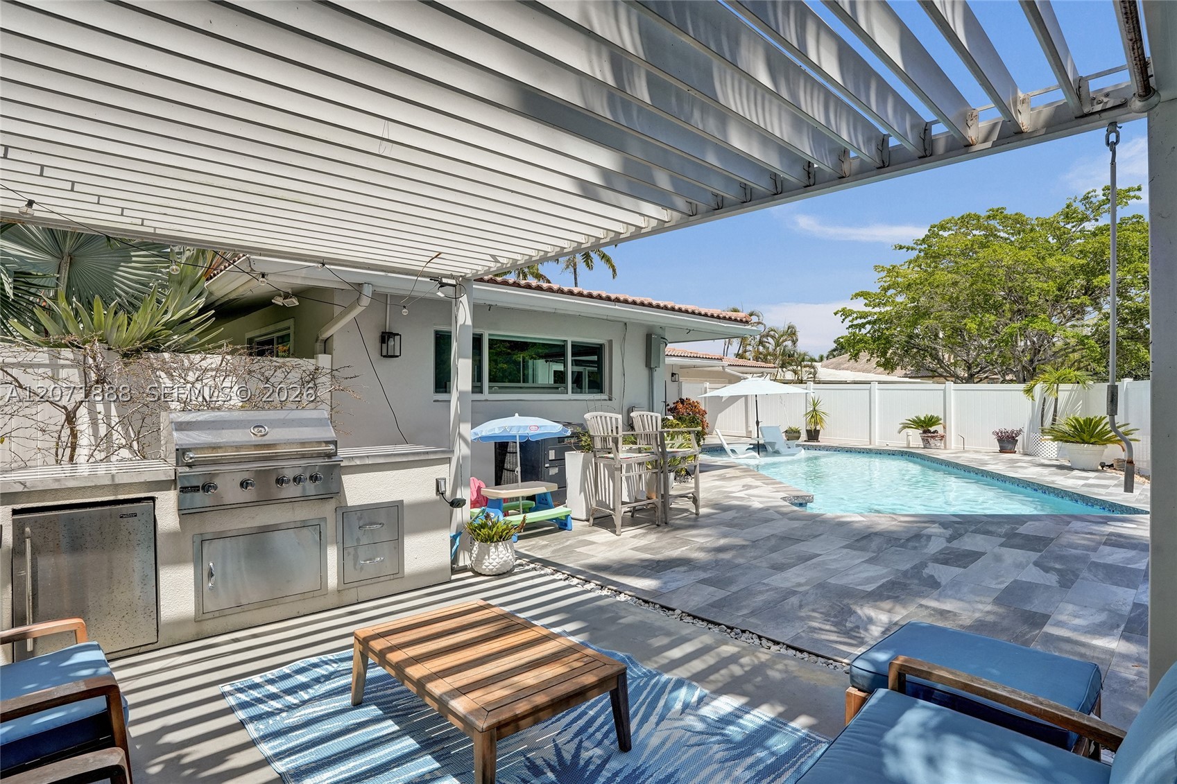 2615 NE 26th St Fort Lauderdale, FL 33305