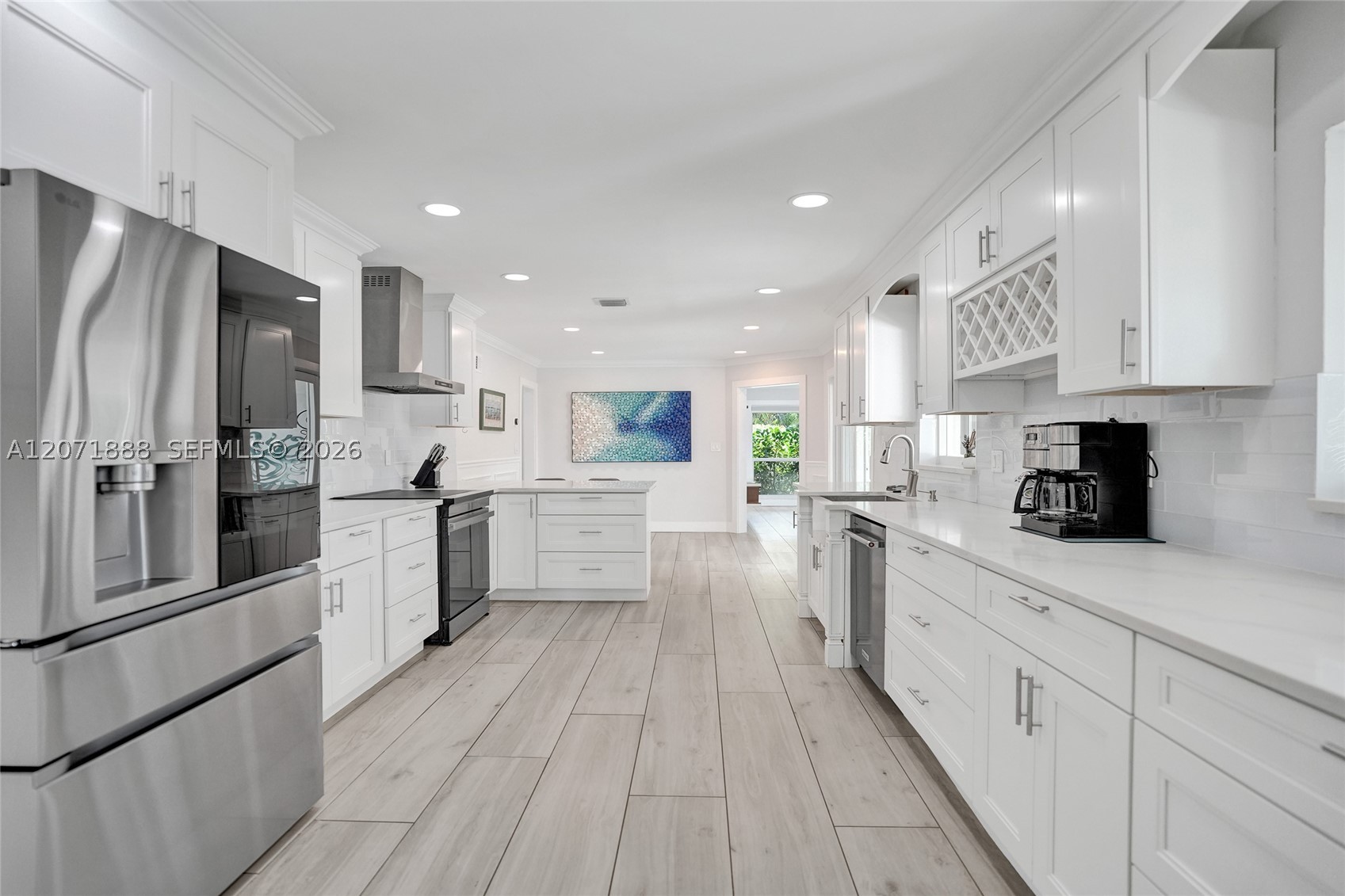 2615 NE 26th St Fort Lauderdale, FL 33305