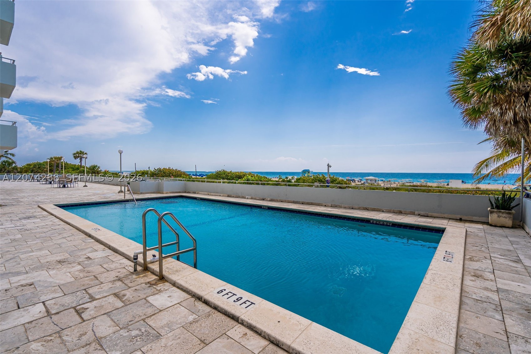 465 Ocean Dr #512 Miami Beach, FL 33139