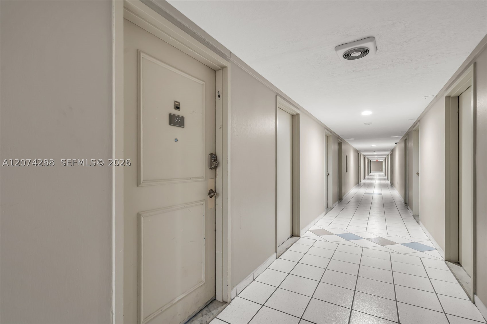 465 Ocean Dr #512 Miami Beach, FL 33139