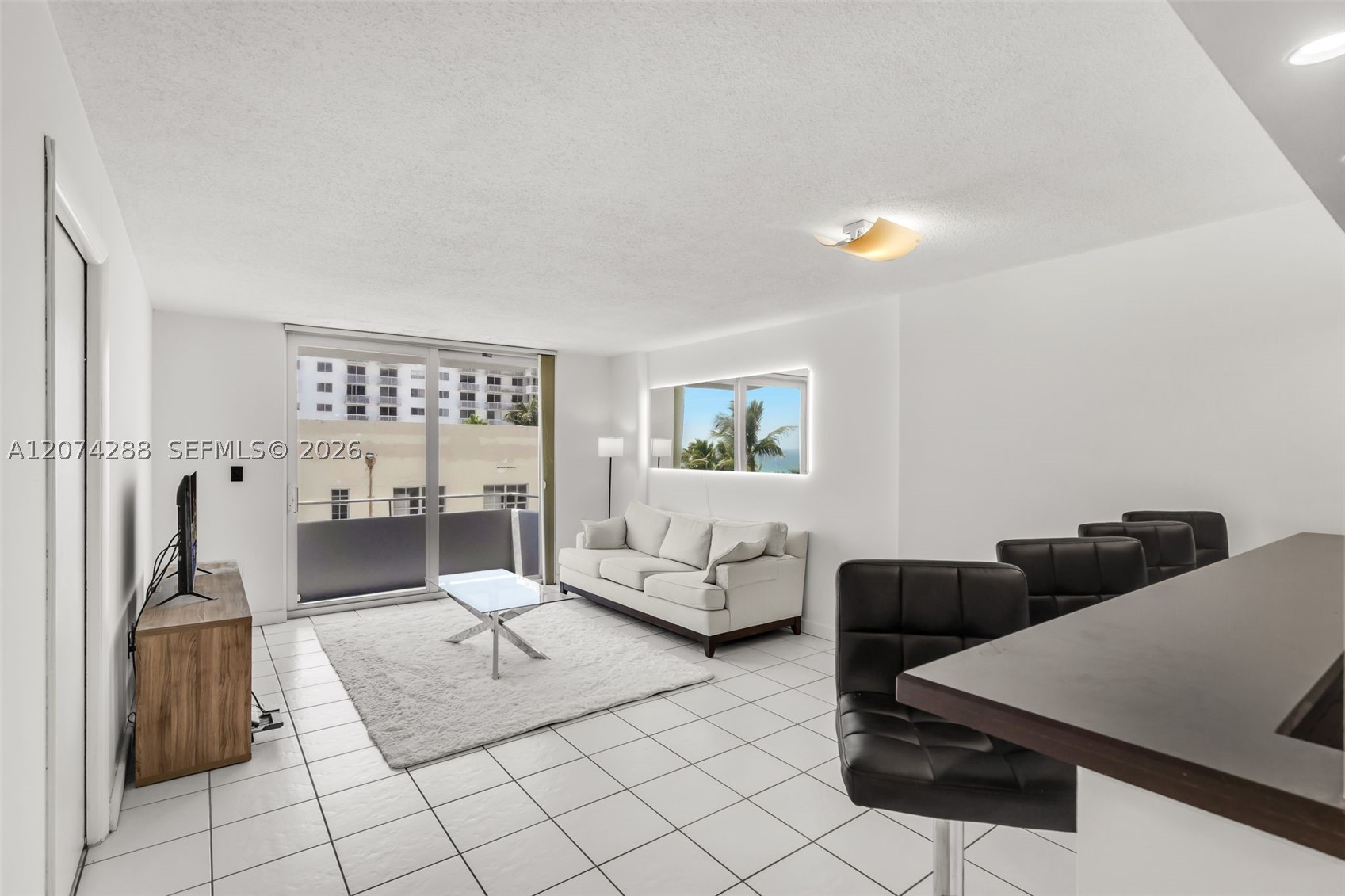 465 Ocean Dr #512 Miami Beach, FL 33139