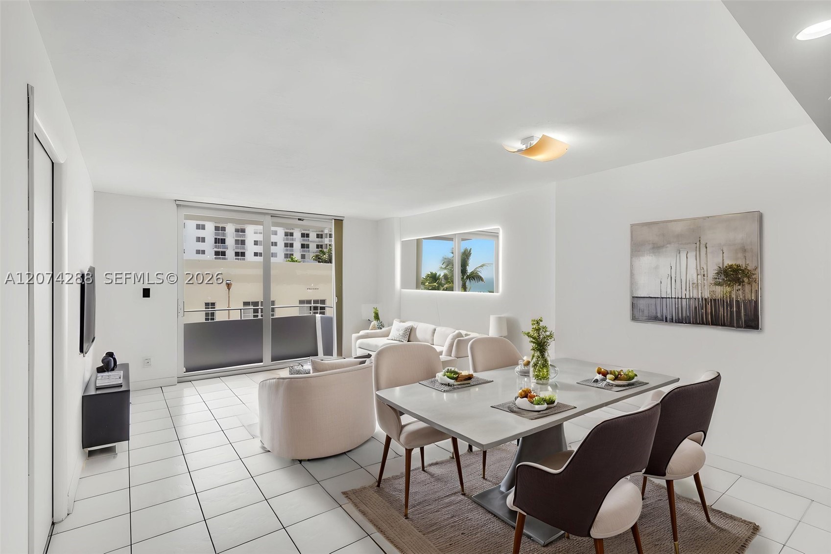 465 Ocean Dr #512 Miami Beach, FL 33139