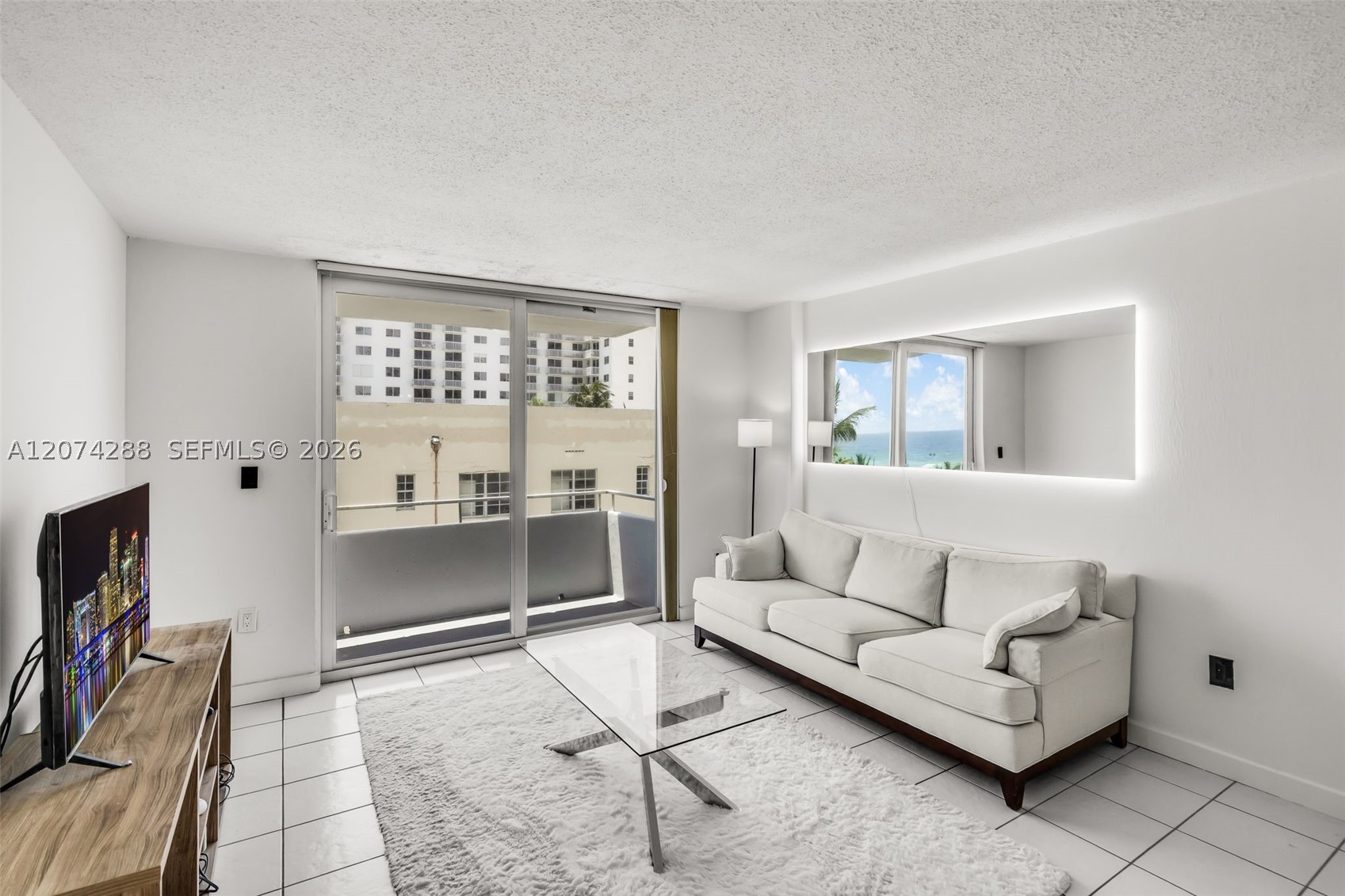 465 Ocean Dr #512 Miami Beach, FL 33139