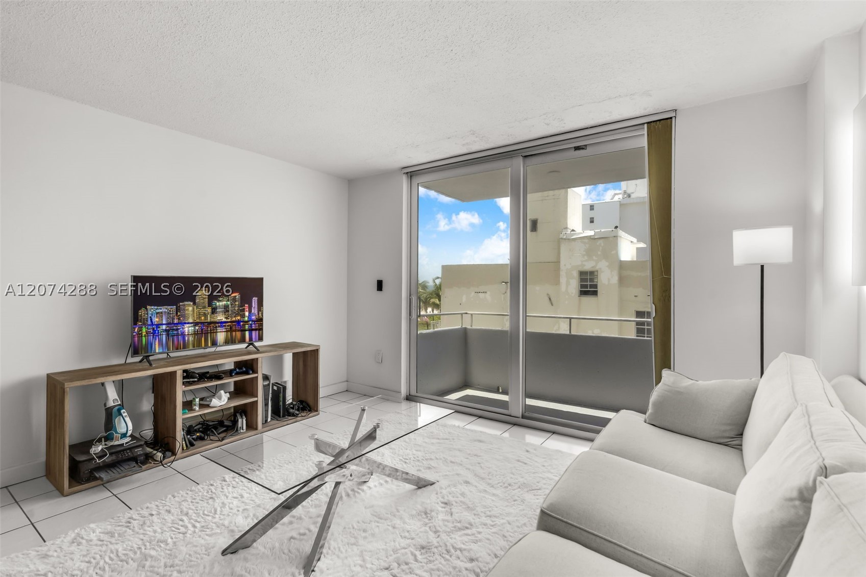 465 Ocean Dr #512 Miami Beach, FL 33139
