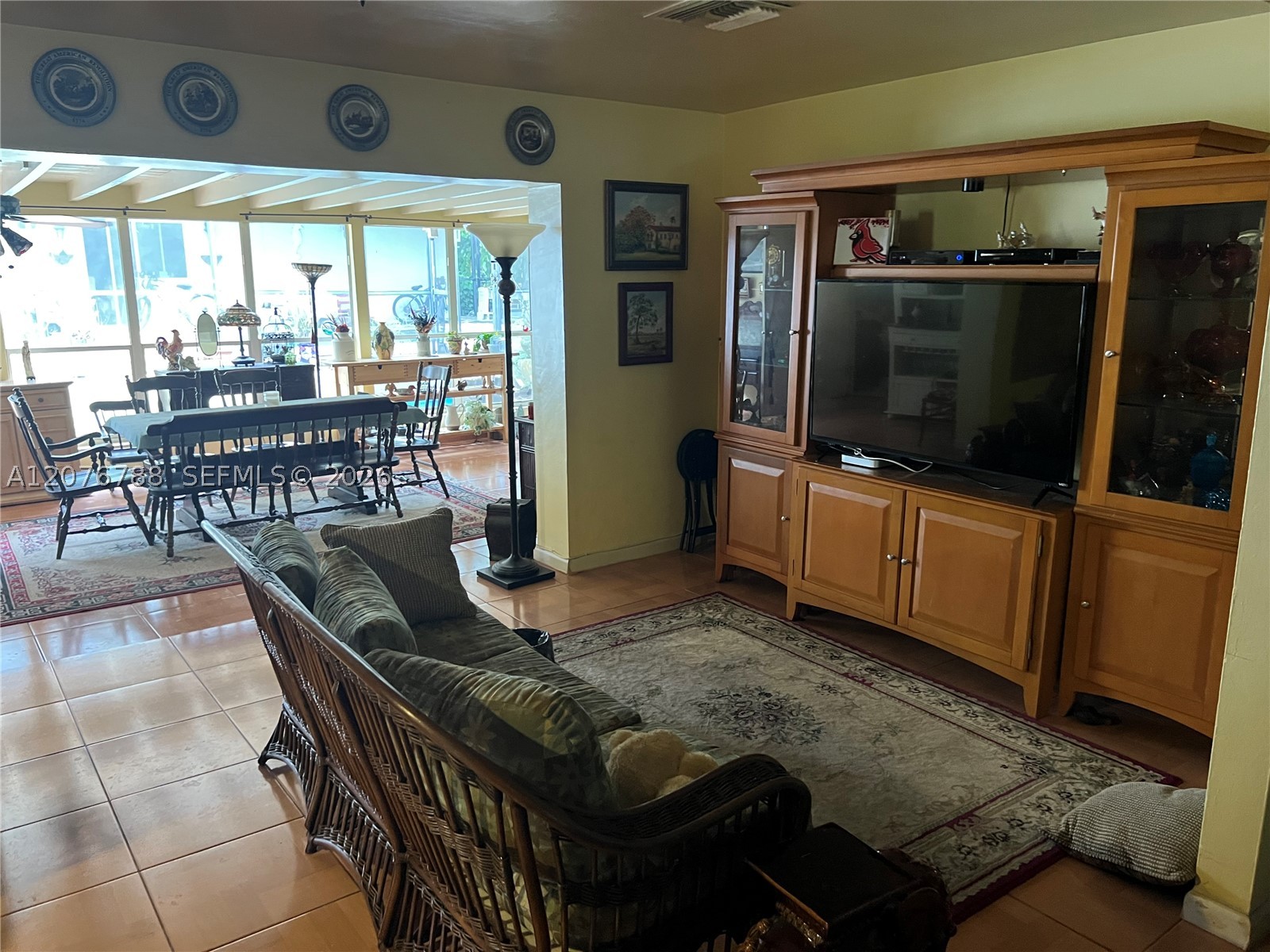 11429 NE 11th Pl Biscayne Park, FL 33161
