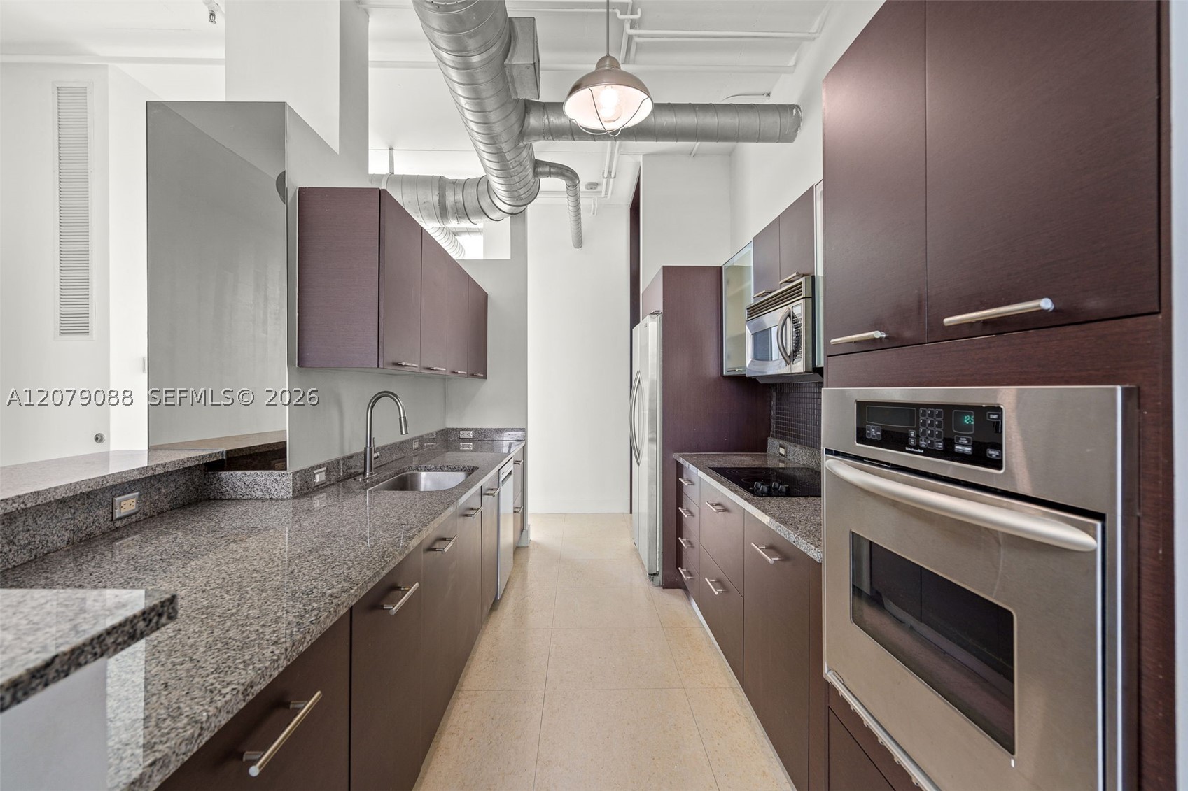 image Uptown Marina Lofts10