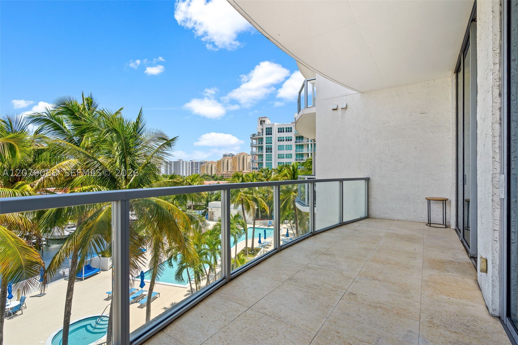 image Uptown Marina Lofts30