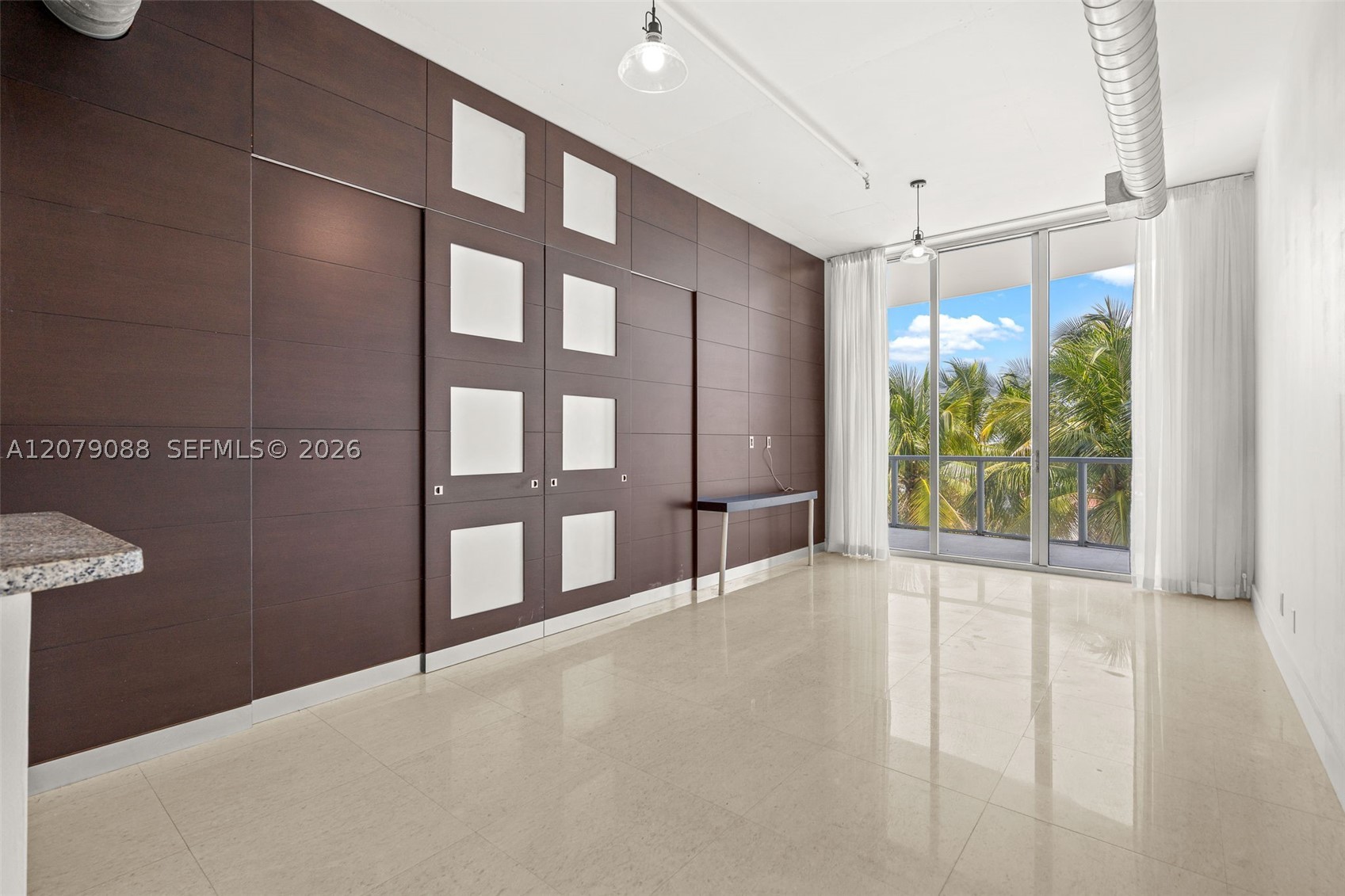 image Uptown Marina Lofts5