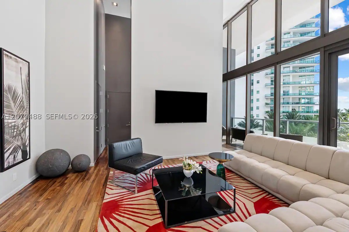 image Brickell House12