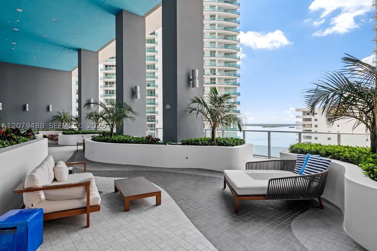 image Brickell House14