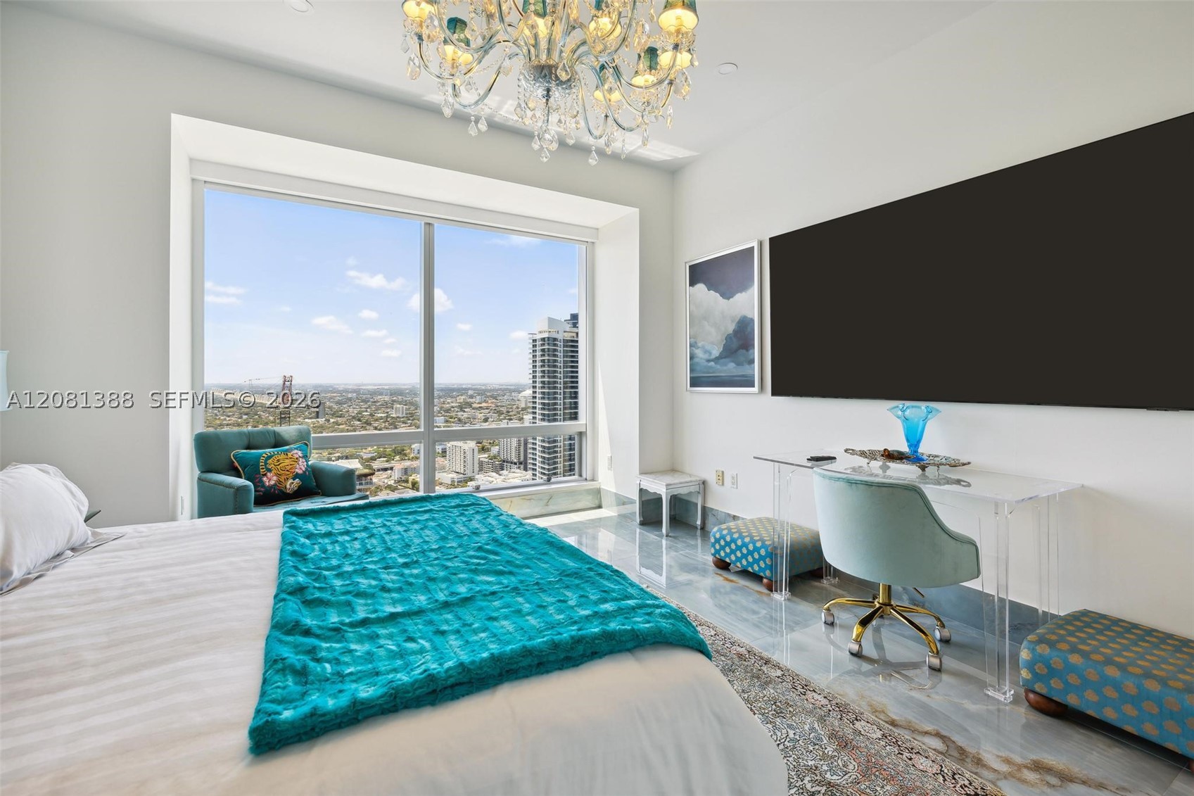 image Four Seasons Residences Miami9