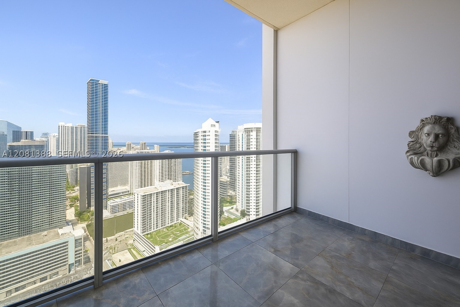 image Four Seasons Residences Miami3