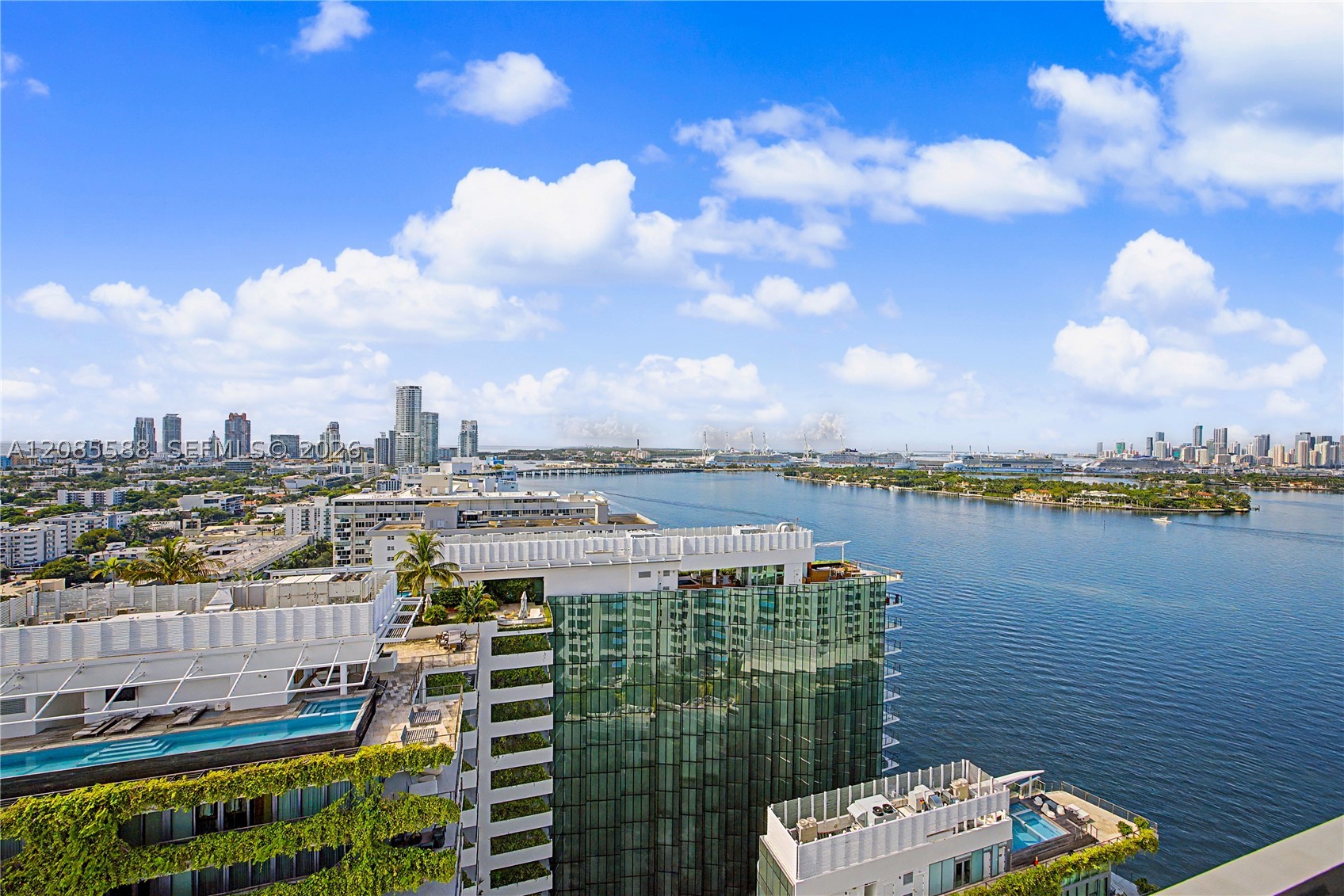 image The Waverly at South Beach11