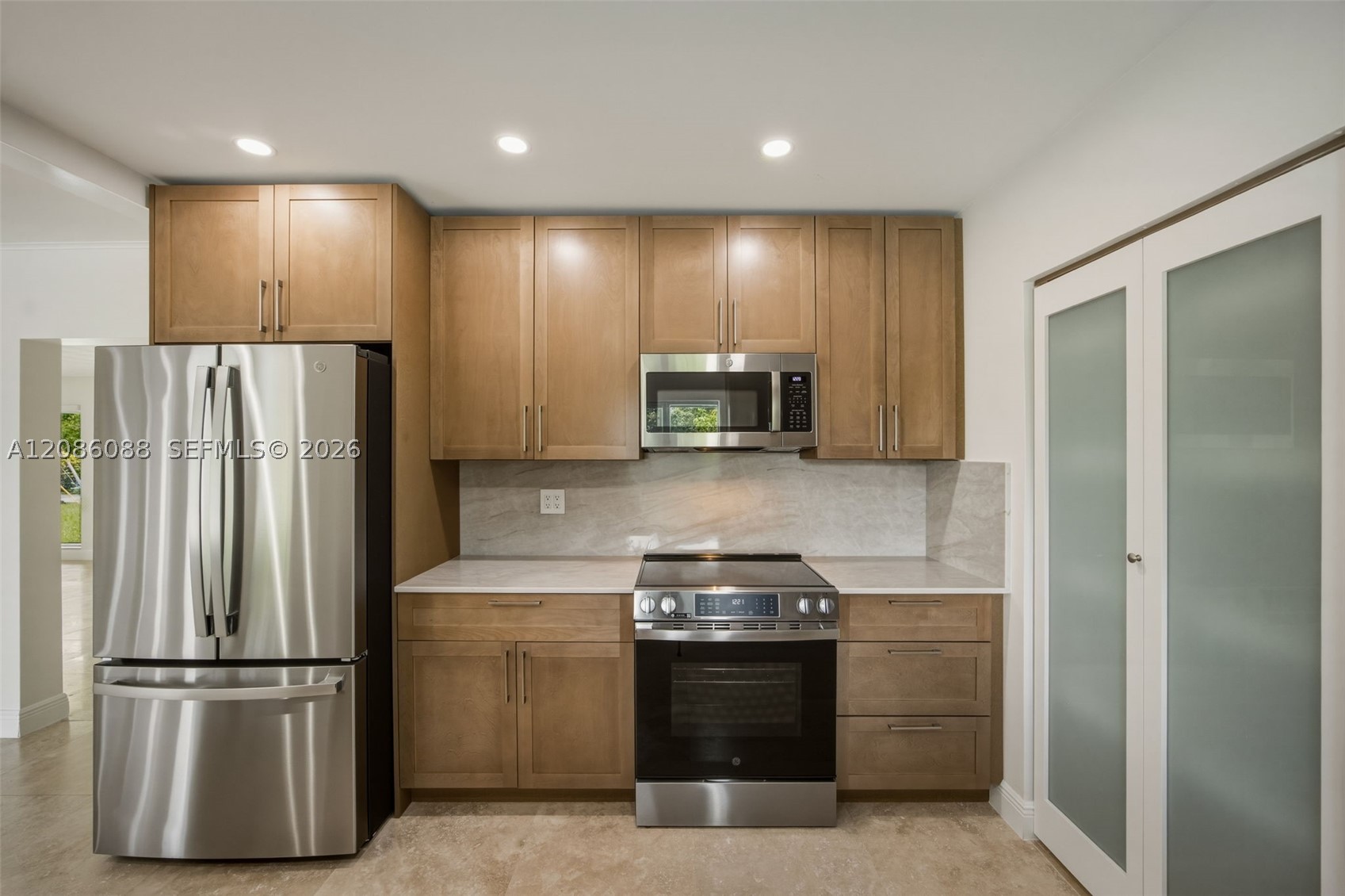 13240 SW 70th Ave Pinecrest, FL 33156