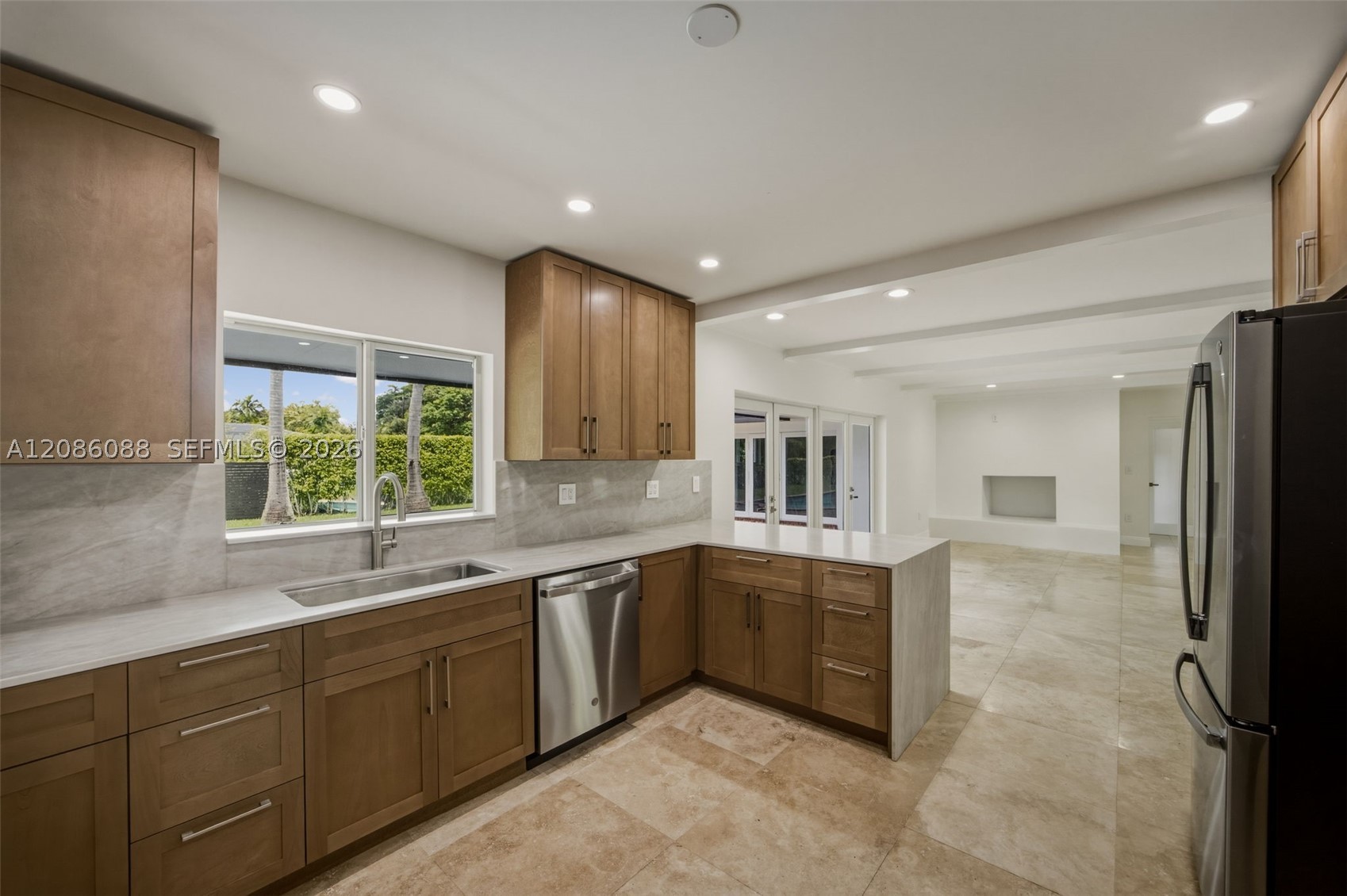 13240 SW 70th Ave Pinecrest, FL 33156