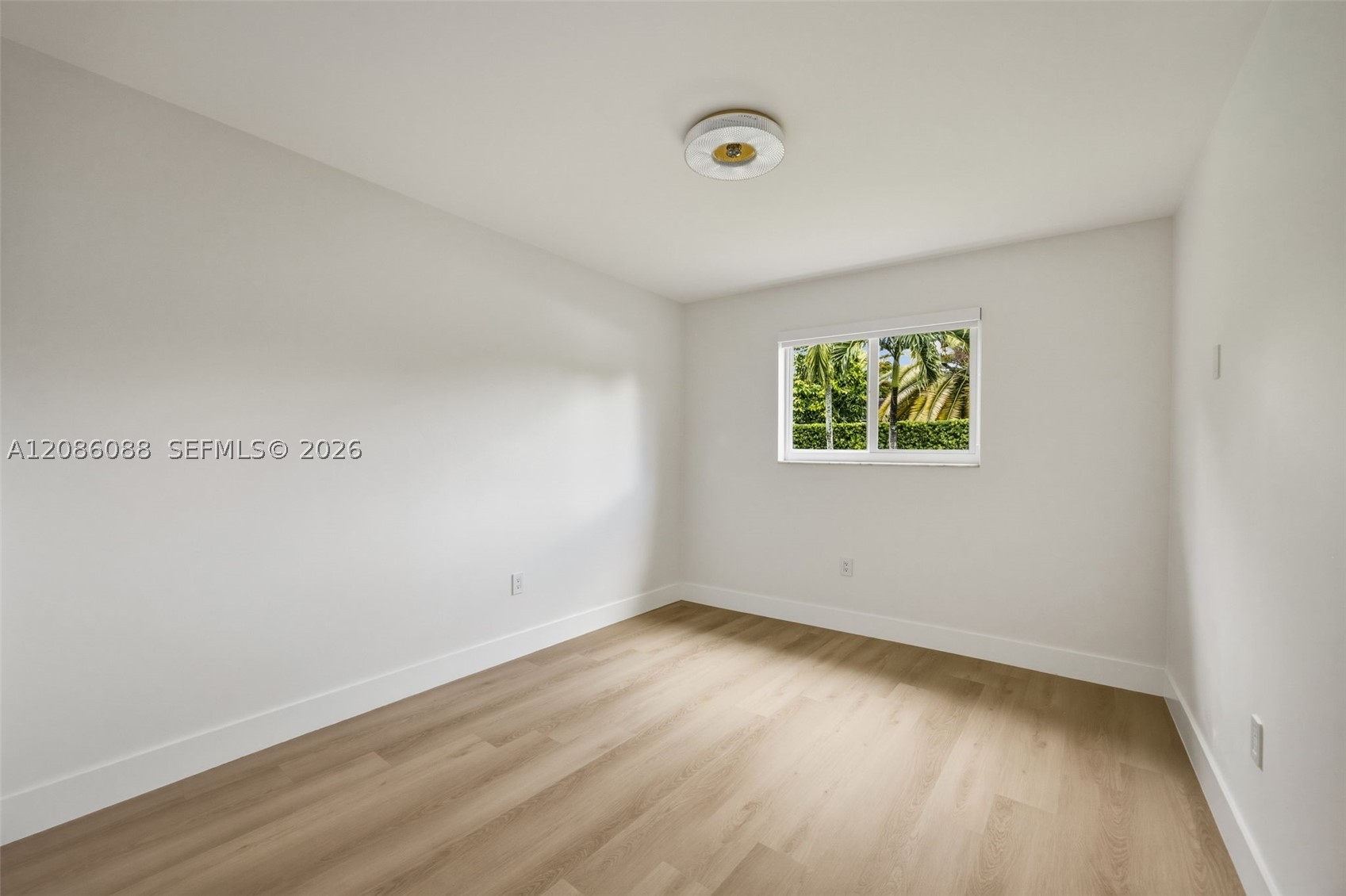 13240 SW 70th Ave Pinecrest, FL 33156