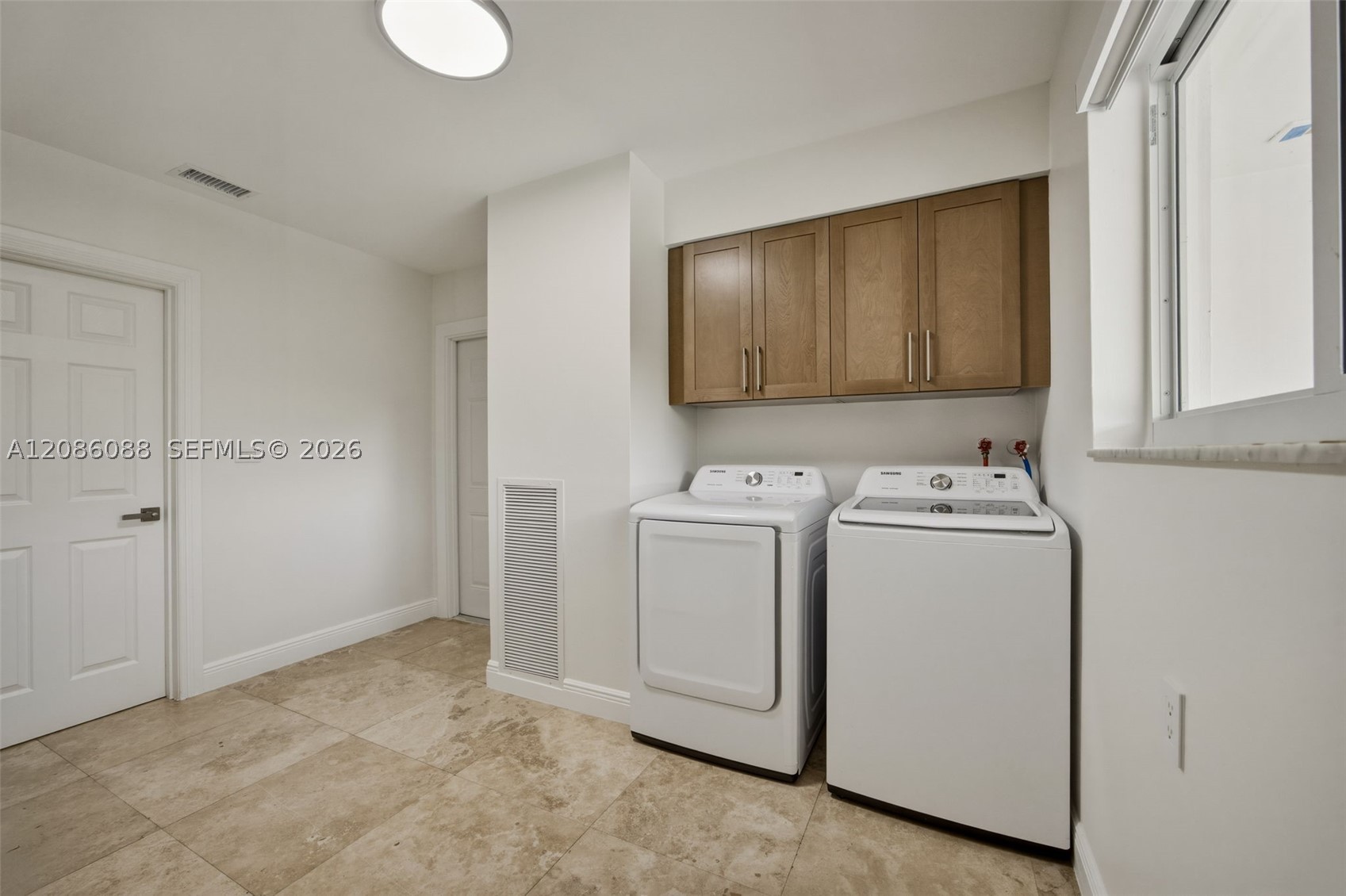 13240 SW 70th Ave Pinecrest, FL 33156