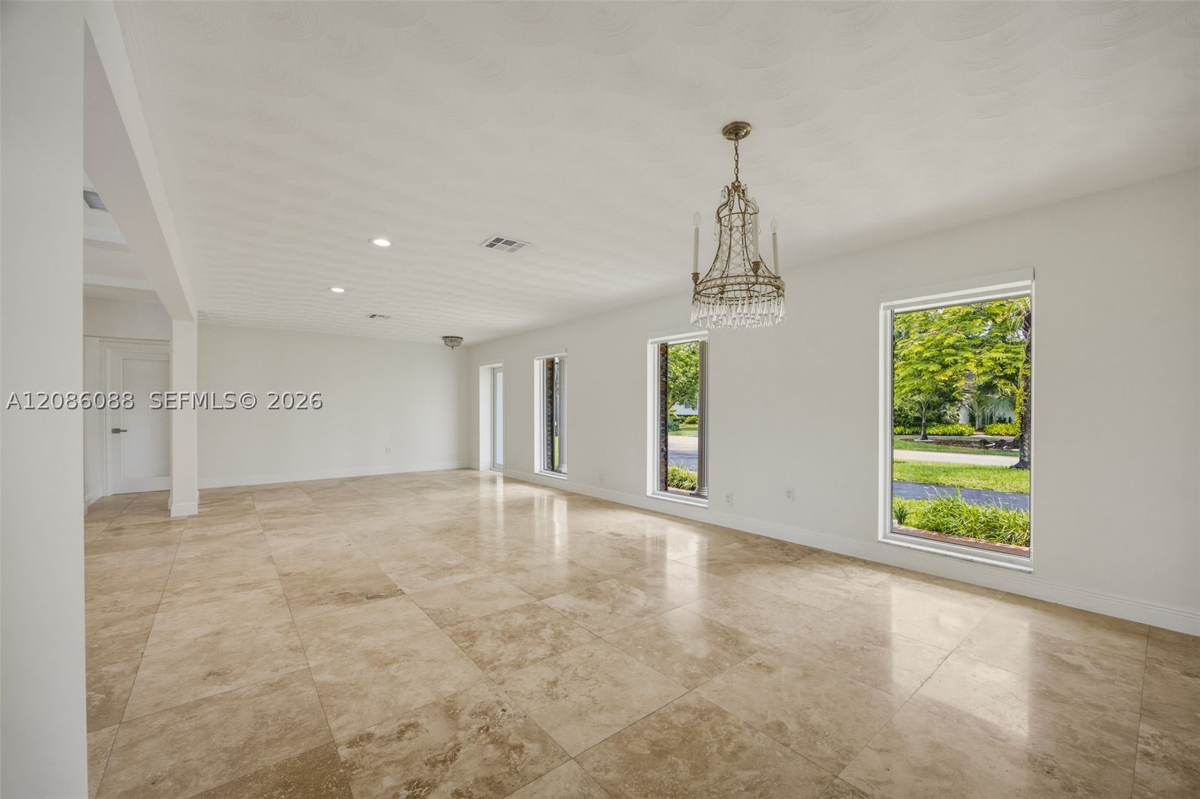 13240 SW 70th Ave Pinecrest, FL 33156