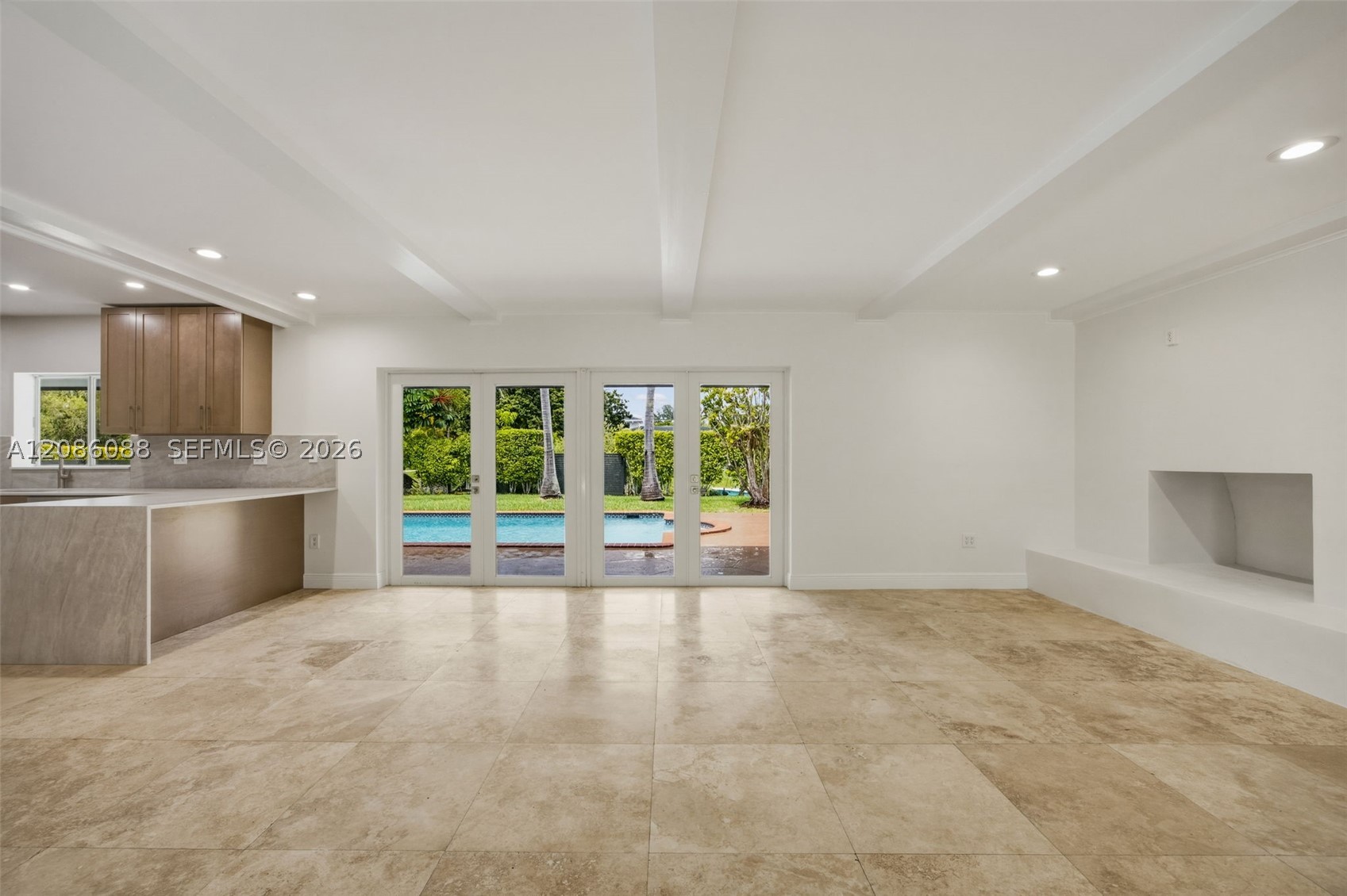 13240 SW 70th Ave Pinecrest, FL 33156
