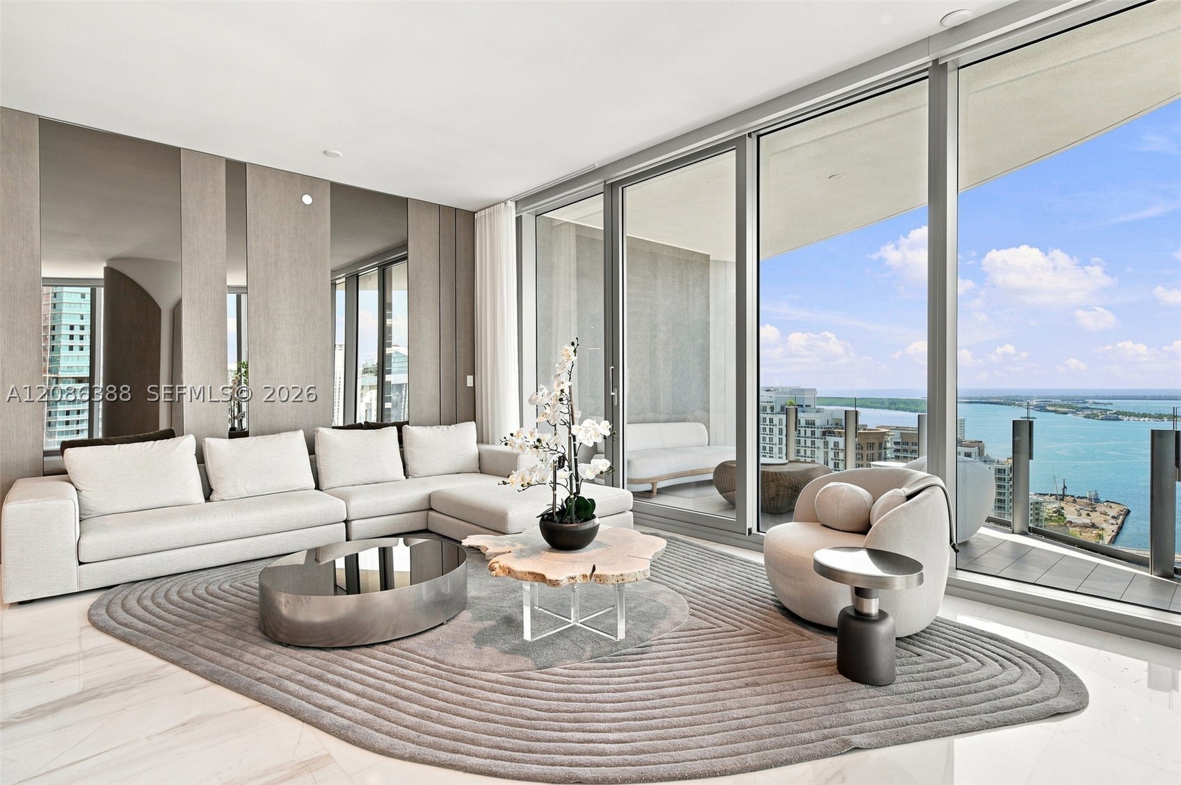 300 Biscayne Blvd Way #3807
