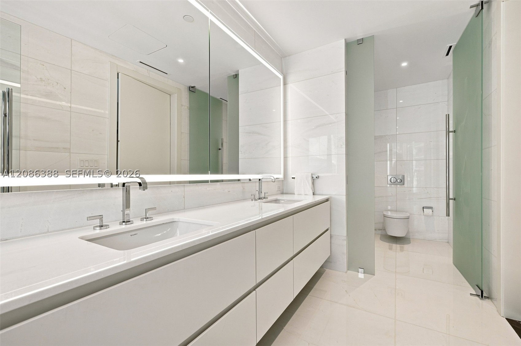 image Aston Martin Residences18