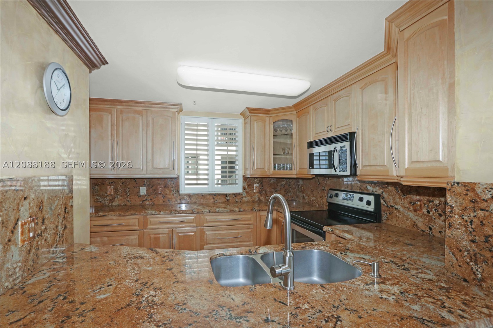 image Ten Aragon Condo13