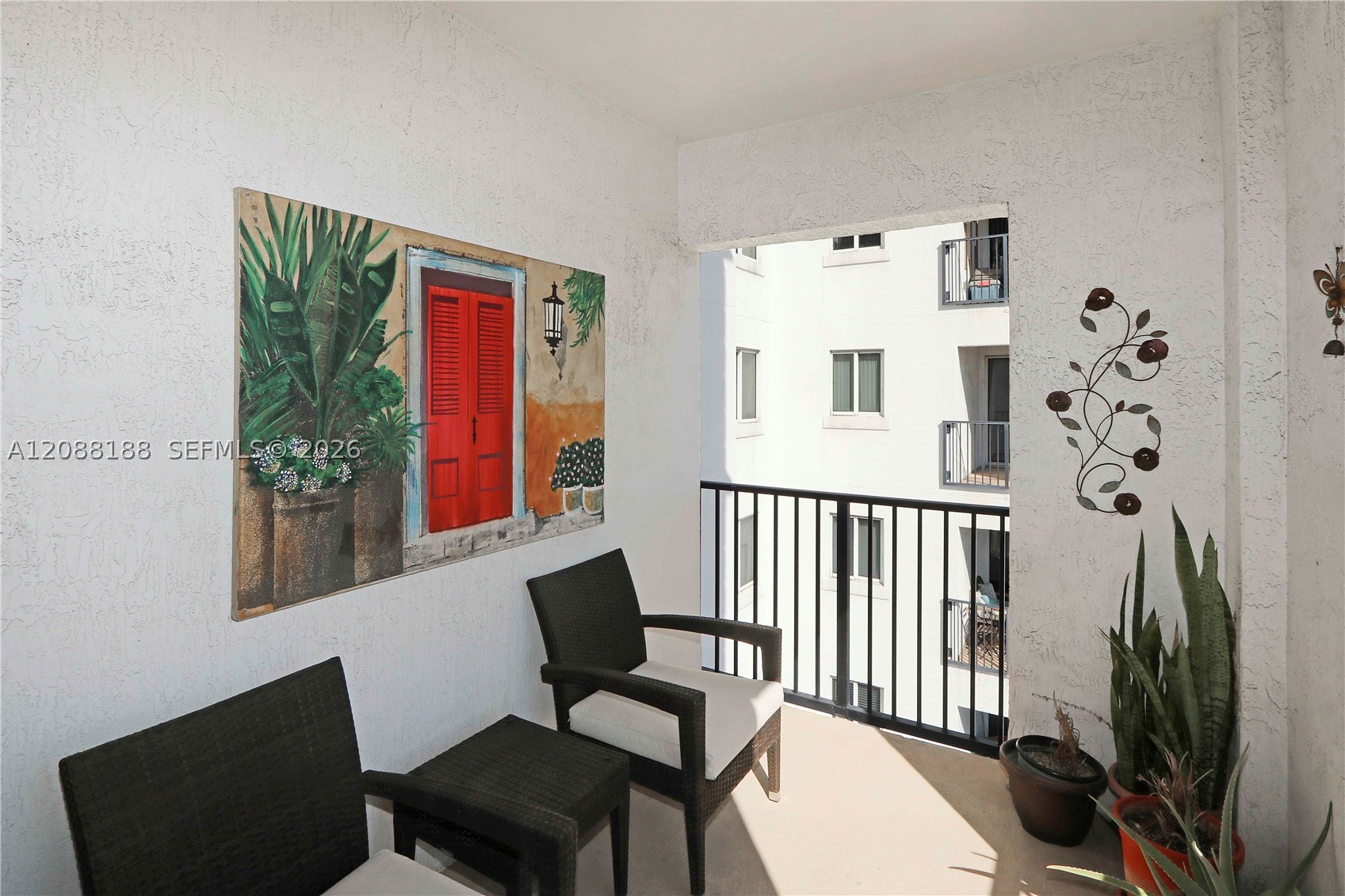 image Ten Aragon Condo16