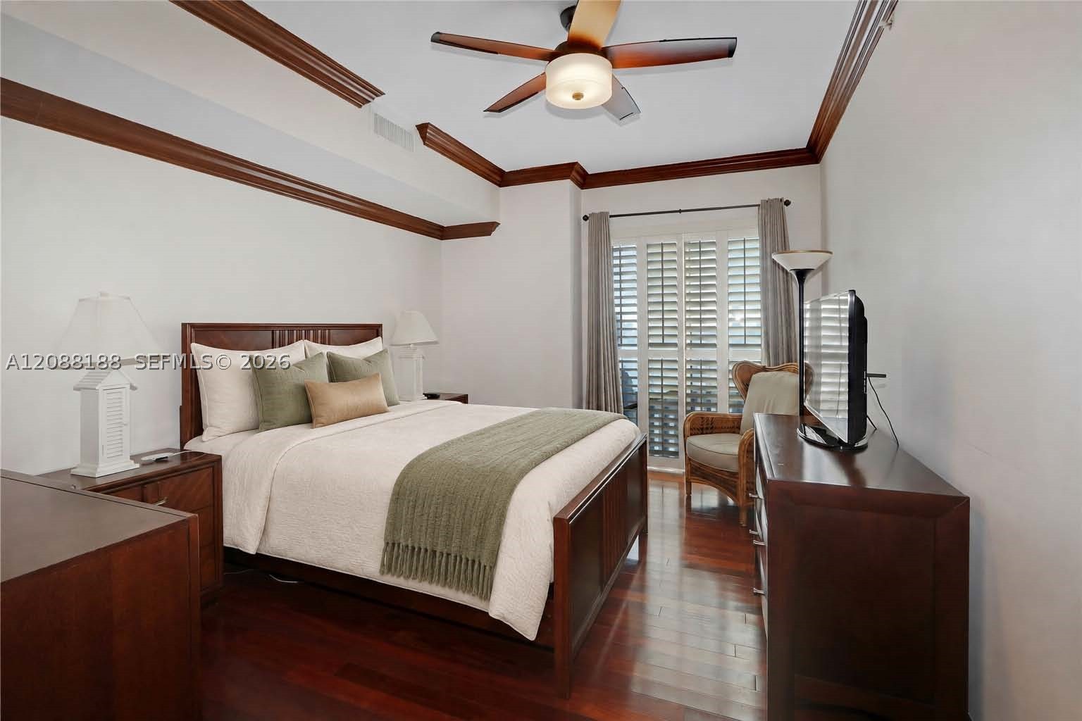 image Ten Aragon Condo23