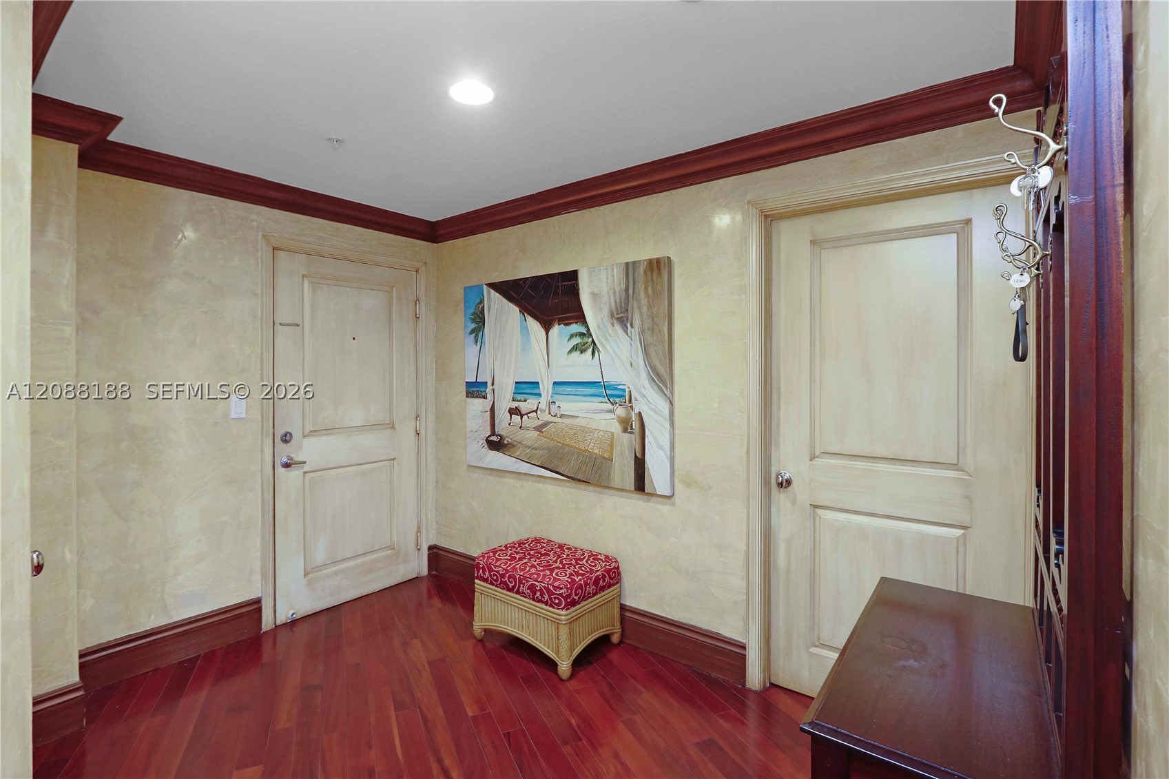 image Ten Aragon Condo2