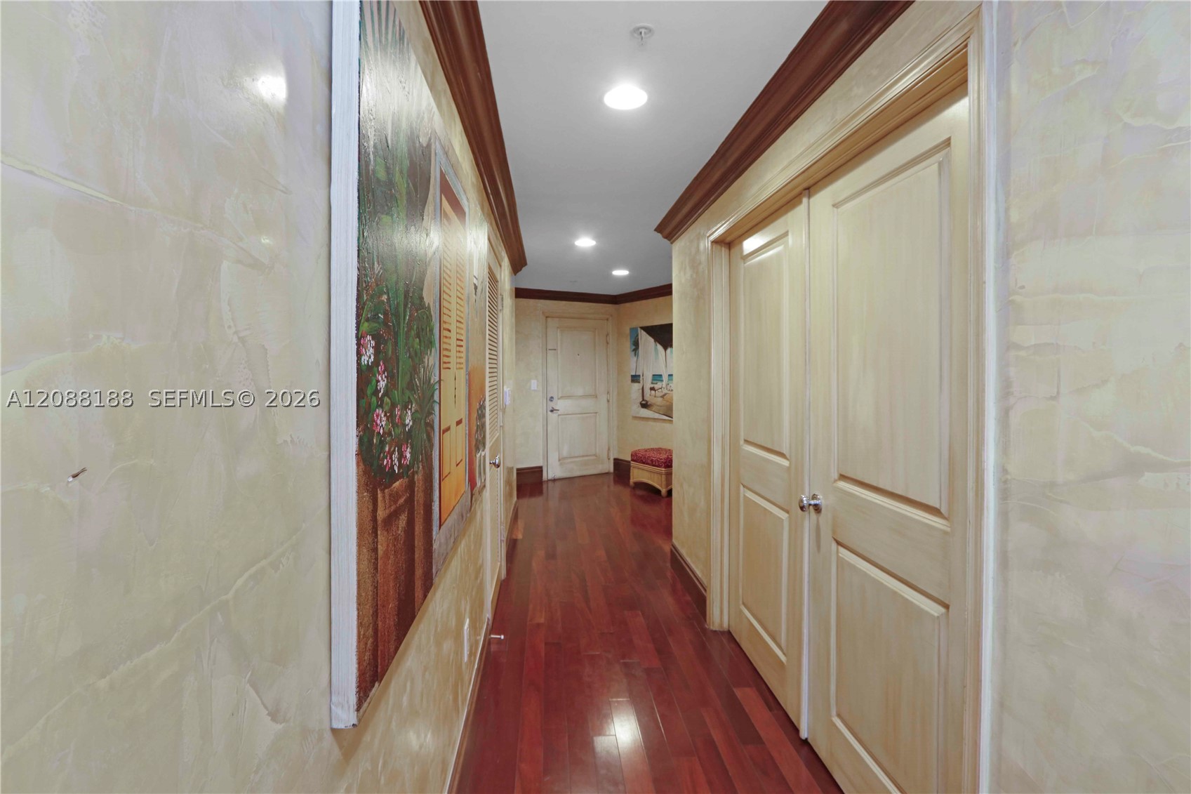 image Ten Aragon Condo4