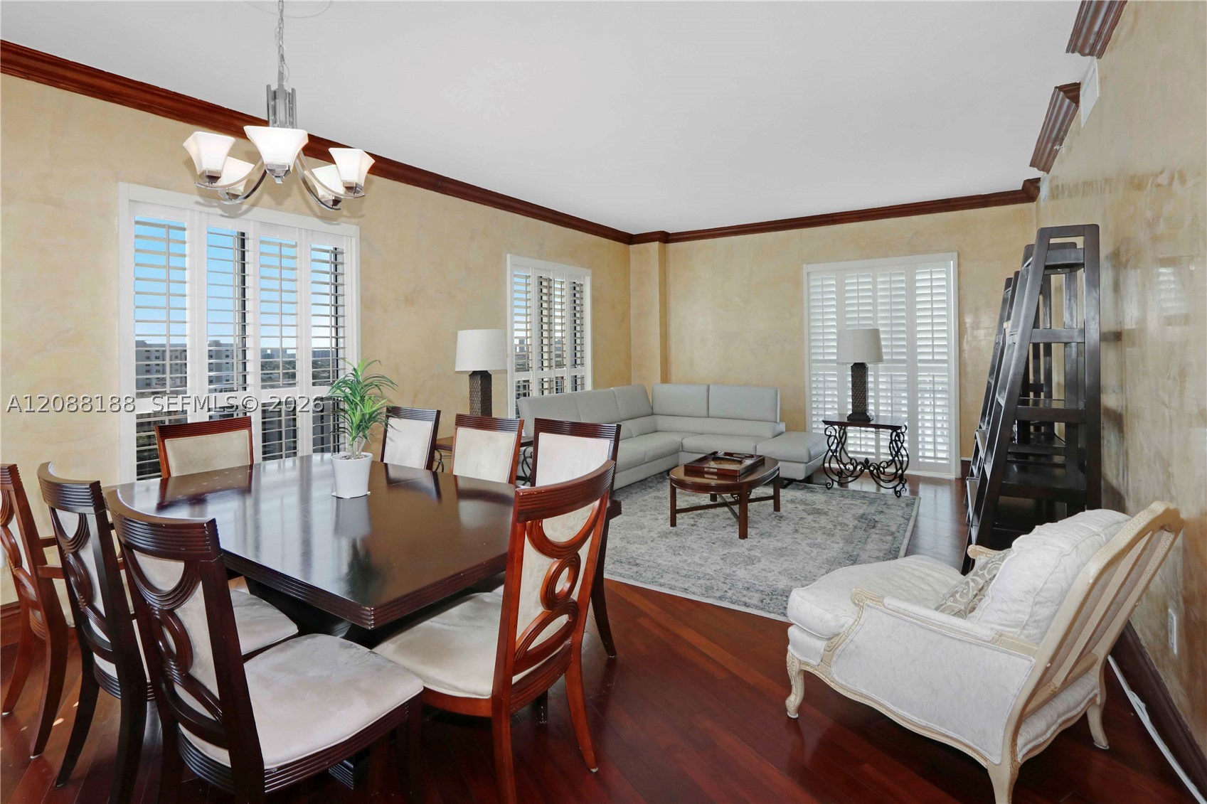 image Ten Aragon Condo6