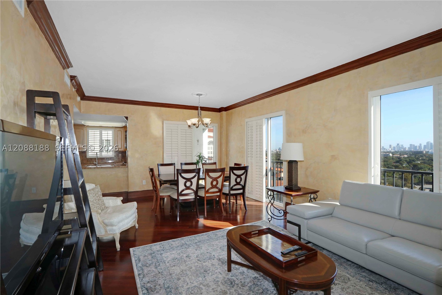 image Ten Aragon Condo8