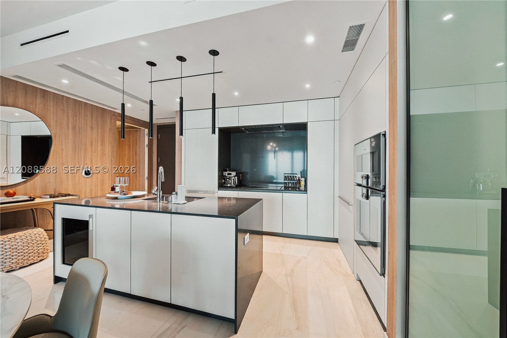 image Aston Martin Residences10